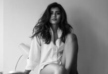 Hebah Patel Instagram - Hebah. From the archives, 2019. This shoot feels like it was ages ago! But hey the world was different too, back then. These photos are a result of me bumping into Hebah on a flight, she was the sleepyhead in the middle and I was on window taking photos during landing. 🤣 That chance meeting is like a lot of my photos - being at the right place, at the right time, with a bit of luck thrown in. Or wait, what is that they say about chance favoring the prepared mind. 👀 Anyhoo. See these 8 photos, and talk to the me in the comments. 😁 #chasinglight #makeportraits #beauty Colaba, Maharashtra, India