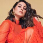 Hina Khan Instagram - 🌺