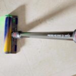 Hina Khan Instagram - Dyson never fails to surprise me with their technology - @dyson_india V12 detect slim Vacuum. This laser light is definitely the coolest addition to the vacuum and makes cleaning super convenient #DysonIndia #DysonV12 #DysonHome #Gifted