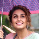 Huma Qureshi Instagram - Feb is the month of the love and I surely felt that ❤️ Overwhelmed with all the love and support YOU ALL showered on (Juhi, Sophia and that mysterious Qawwali wali) … well just me! Thank you for all the ❤️❤️❤️ All I can say … 2022 has just begun… mwaaahhh ❤️🧿🌸💥🙏🏻🥰😇 #mithya #valimai #gangubaikathiawadi #shikayat #love #gratitude #blessed #actorslife #february