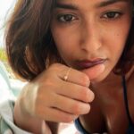 Ileana D’Cruz Instagram – I don’t miss calls. 
I stare at them until they go away.