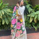 Isha Koppikar Instagram - Summer ready 🌸 Outfit by @mirpurimaheka #ishakoppikarnarang #ootd #indianoutfit #summer #summervibes #floralvibes #floral