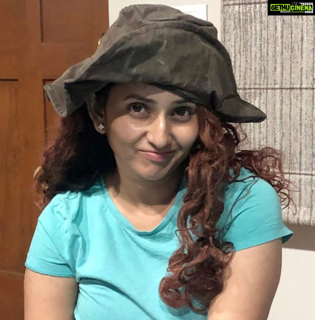 Ishika Singh Instagram - Ahoy, Me Hearties! #pirates #piratesofthecaribbean #piratelife #piratecostume #pirateforlife #pirateking #pirategang #piratecaptain #funnypirate #nothingtodo #ahoy #ahoyaaday #ahoyahoy #arrr #err #tothesea #sealife #seaside #seafood #selfietime #posing #posingideas #posingforthecamera #poser #alwaysaposer