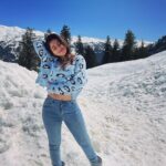 Iswarya Menon Instagram - Pudhu vellai mazhai ingu pozhigindradhu ❄️