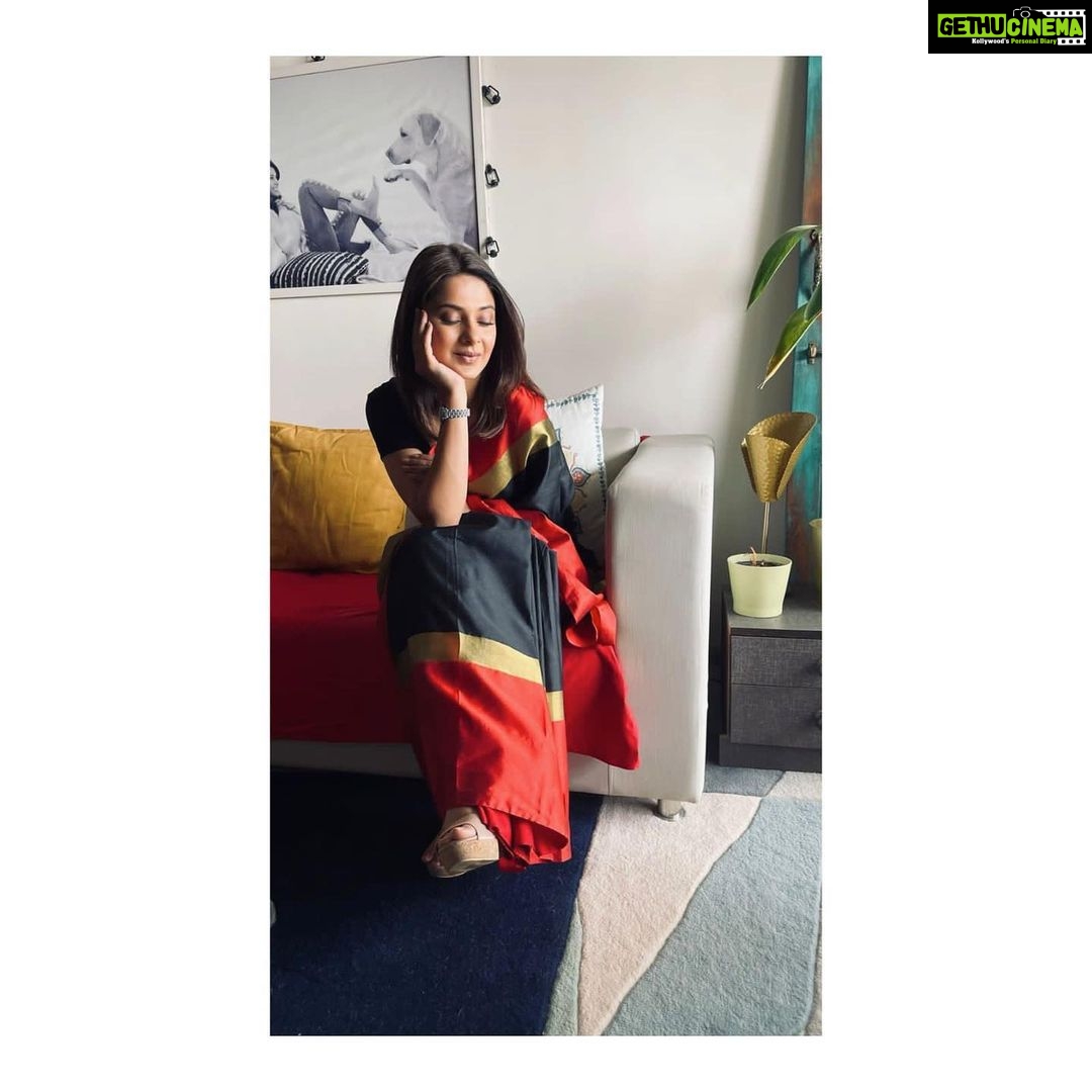 Jennifer Winget Instagram - Today’s state of affairs: Indian
