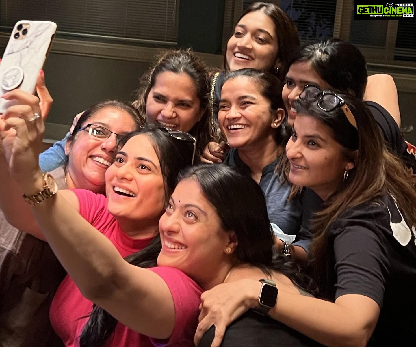 Kajol Instagram - Producer, Director, Actor, Manager, Stylist, Makeup and Hair! Womens Day all day everyday ! #happywomensday #internationalwomensday #womanpower