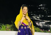 Kangana Ranaut Instagram - Today on the occasion of my birthday day …. Visited Bhagwati Shri Vaishnodevi ji… with her and my parents blessings looking forward to this year ❤️ Thank you everyone for your love and blessings 🙏