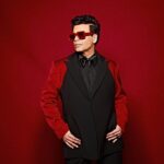 Karan Johar Instagram - About last night !!!!! Styled by @ekalakhani hair @darshanyewalekar make up @paresh_kalgutkar 📸 @thehouseofpixels Outfit @kaushik_velendra