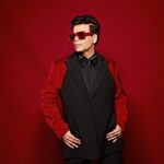 Karan Johar Instagram - About last night !!!!! Styled by @ekalakhani hair @darshanyewalekar make up @paresh_kalgutkar 📸 @thehouseofpixels Outfit @kaushik_velendra