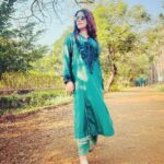Kashish Singh Instagram - All she wants is to enlighten her soul and her environment ♥️♥️ #indiangirls #phiran #phiranstyle #Kashmir #yolo #girlslikeus #girlsfashion #bellavitakashish ❤️❤️ Mumbai - मुंबई