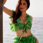 Katrina Kaif Instagram – Khaas jagah, khaas din with my favorite #SabseThickSabseTasty Slice 🥭
@slice_india
#ad