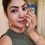 Komal Jha Instagram –