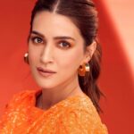 Kriti Sanon Instagram - Orange is the new black? 🍊 Don’t know about that, but I’m surely craving an orange candy now 🤪😉! #BPPromotions