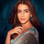 Kriti Sanon Instagram - 🦋🦋 In a custom made @manishmalhotraworld 💙 @manishmalhotra05 Styled by @sukritigrover HMU @aasifahmedofficial @adrianjacobsofficial 📸 @tejasnerurkarr
