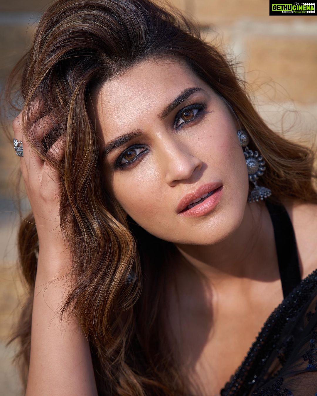 Kriti Sanon Instagram - 🌟 High-Performance Lip Care Meets the Juiciest ...