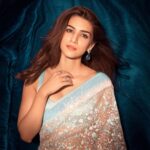 Kriti Sanon Instagram – 🦋🦋
In a custom made @manishmalhotraworld 💙
@manishmalhotra05 
Styled by @sukritigrover 
HMU @aasifahmedofficial @adrianjacobsofficial 
📸 @tejasnerurkarr