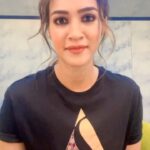 Kriti Sanon Instagram - Participate in the @skechersindia CyberHub challenge from 21st - 24th mar. A 1000km community run challenge, so @skechersindia can donate 100 shoes to Indian Blind Foundation. Location - Amphitheatre, CyberHub, Gurugram #skechersindia
