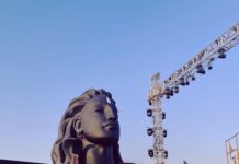 Lavanya Tripathi Instagram - Happy shivaratri 🙏 Adiyogi Shiva statue