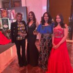 Madhoo Instagram – @hellomagindia  @ruchikamehta05  @avantikkak  @jayanraheja @ritikac99 @suchitrapublic @taniyagupta @ramonanaarang @akankshamalhotra @tanazdoshi @shalini.passi  fun event . First after a long time