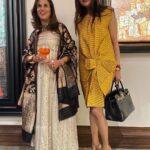 Madhoo Instagram - @shobhaade @dag.world wonderful eve into the art world💜💜💜💜💜💜