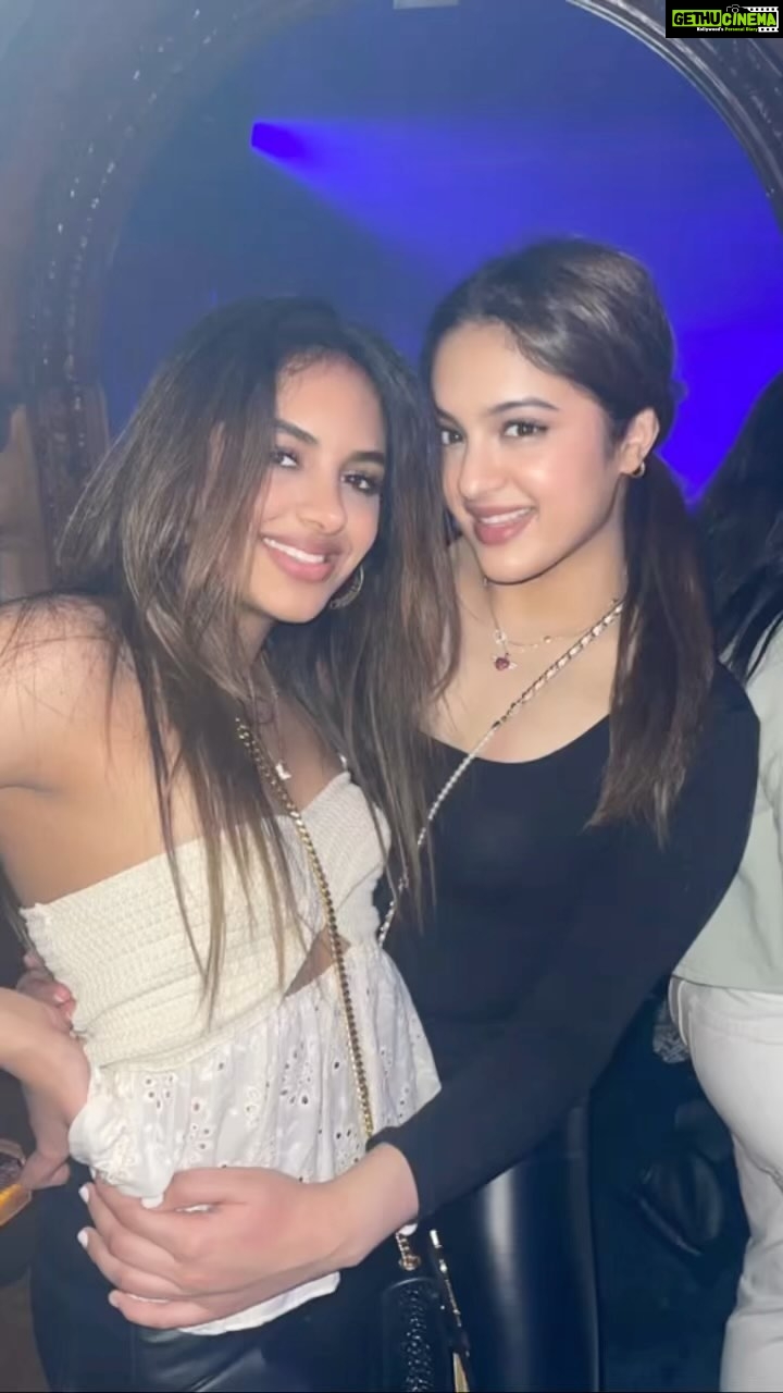 Madhoo Instagram - @keiashahh missed u my jaan love u very much