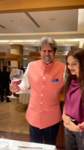 Madhoo Instagram - This is how my birthday started … #adreamcometrue 💜💜💜💜💜💜💜💜💜