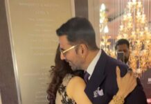 Madhoo Instagram - It was fantastic to meet Akshay @akshaykumar after ages