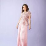 Madhuri Dixit Instagram – Pastel pathways for the win! 

#Pastel #Lookbook #FridayFashion #FridayFeels