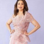 Madhuri Dixit Instagram – Pastel pathways for the win! 

#Pastel #Lookbook #FridayFashion #FridayFeels