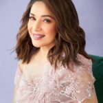 Madhuri Dixit Instagram – Pastel pathways for the win! 

#Pastel #Lookbook #FridayFashion #FridayFeels