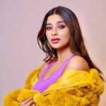 Madhuurima Instagram - Xanthophile🤗🌞💛💝 #explorepage #explore #yellow #solar