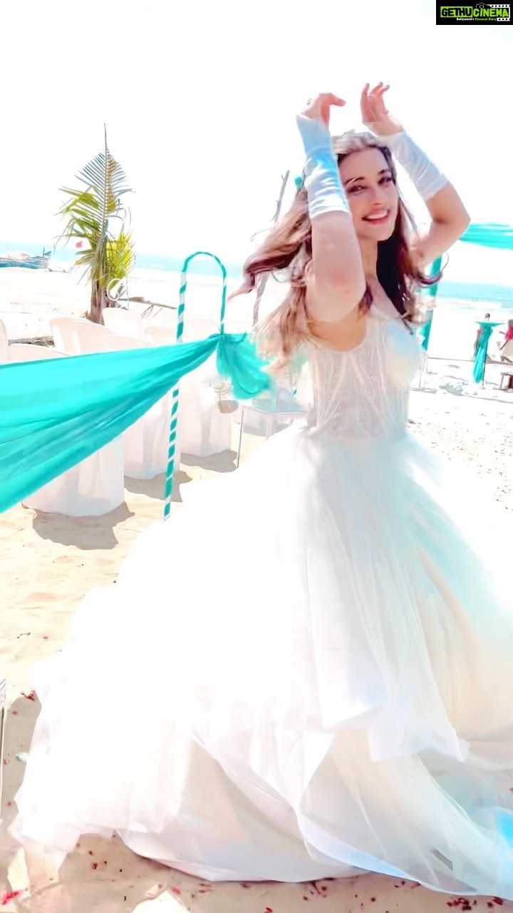 Madhuurima Instagram - On my mind #summervibes #summer #explore #reels #explore #fairytale #fairy