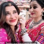 Madhuurima Instagram - Don’t you worry @nyra_banerjee you know it’s just Disguised look of our hero Hiralal . @nishantsinghm_official 😝. #reelitfeelit #funny #friends #instagood