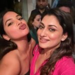 Malavika Instagram – Met this gorgeous girl @hope.tanya while shooting #tamilgolmaal. Absolutely adore and love her! She’s a complete doll! Love you my baby @hope.tanya