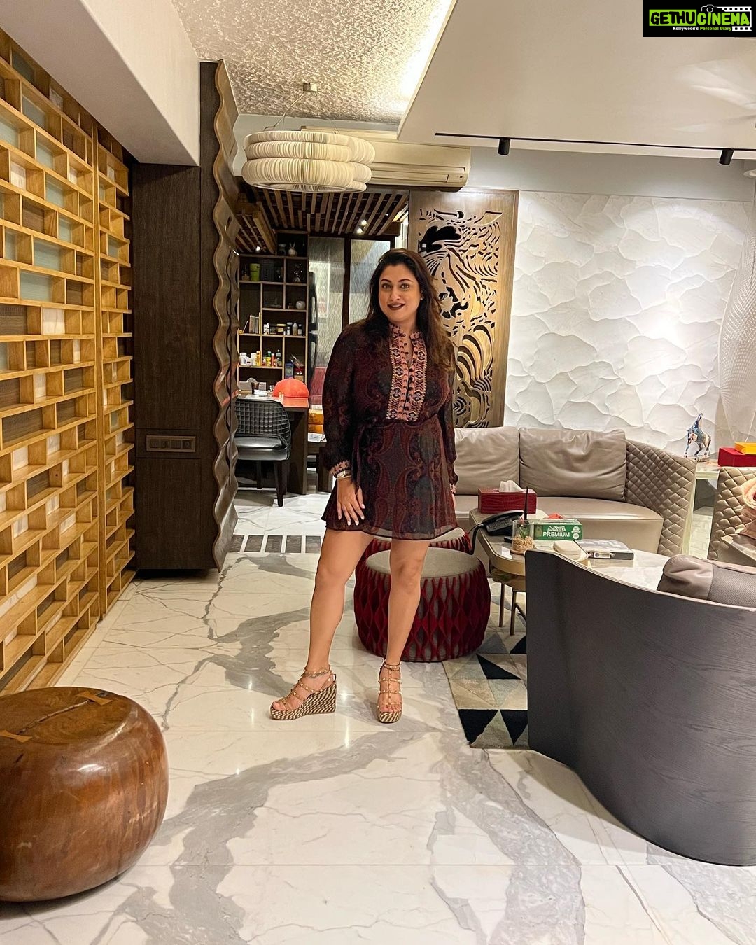 Malavika Instagram - The peace I have now was worth everything I lost⚡️🤟🏼