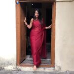 Mallika Sherawat Instagram – Saree vibes 🌹 
.
.
.
.
.
.
.
.
.
 #sareelove #allaboutbrides #designersarees #traditionaloutfit #ethnicwearonline #designerwear #sareecollection #partywearsarees #indianwear #gold #pink #cute #instalove #smile #beautiful #alwayspositive #red #precious #friendly #brightlights #lipstic #better #allyouneed #dressdesigners #onthisday #peacefull #healthymindset #innerstrength #alwayssmile #designerfashion Mumbai – मुंबई