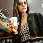 Mamta Mohandas Instagram – Happy होली.. but रंग से पहले.. I need कोफ़ी 

#holi #coffee #bnw #blackandwhite #color 
#mumbai #instagood #coffeelover #coffee #travel #dior #diorbag @dior #brand @currytreediner #kochi 

📸 @gopzme