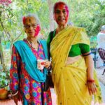 Manisha Koirala Instagram - Celebrating colours of life.. #happyholi #family #friendship #life #celebration