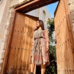 Meera Nandan Instagram - 𝔽𝕣𝕒𝕞𝕖 🖼 . #fridayframed #friyay #happyweekend #weekendready #doors #frame #sharjah #artfoundation #allsmiles #dubai #instagood #mydubai #positivevibes #love Sharjah Heritage