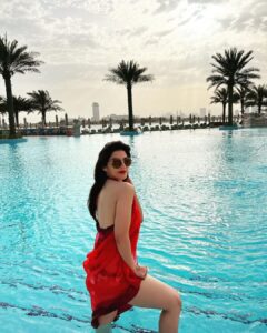 Mehrene Kaur Pirzada Instagram - 