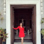 Mehrene Kaur Pirzada Instagram - 🌹 #shootdiaries #blessed #falaknumapalace #F3 Taj Falaknuma Palace