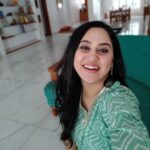 Miya George Instagram – Home 🏠