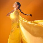 Mouni Roy Instagram - Hair flails 🤩