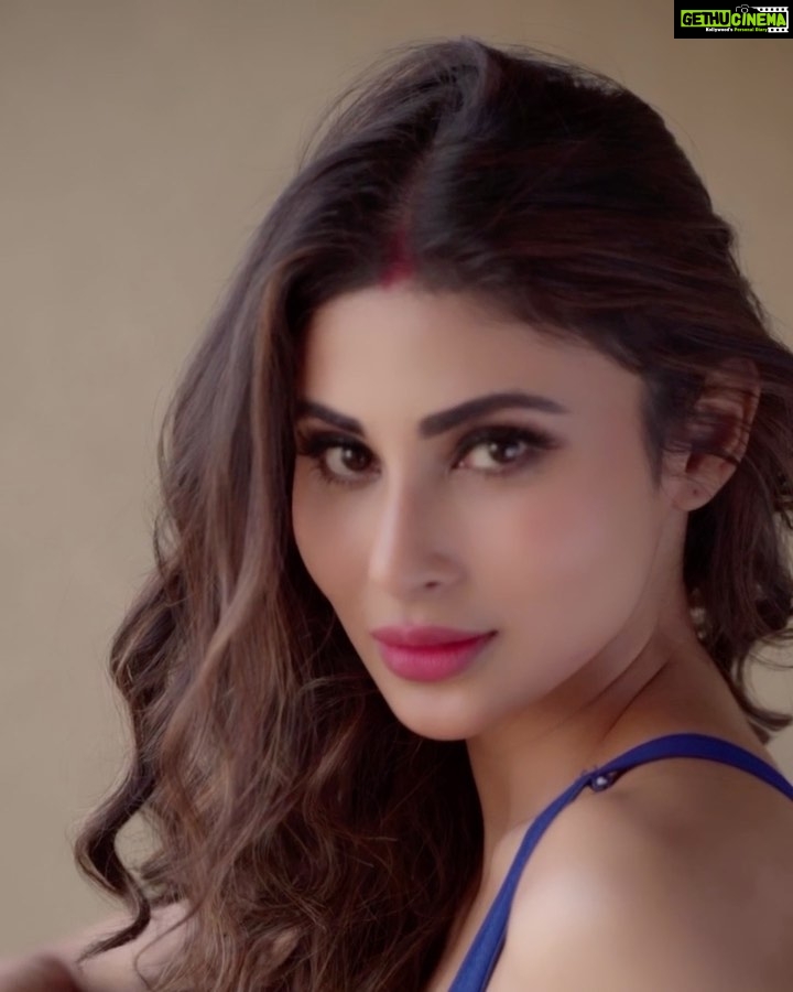 Mouni Roy Instagram - @reneeofficial Smudge-proof, waterproof, and transfer-proof, composed with vegan and cruelty-free ingredients. Stay With Me lip colours by RENÉE are all you need in your vanity. Let me know in the comments below which is your favourite shade? Use code MOUNI10 to get 10% off on www.reneecosmetics.in Also available on Myntra, Nykaa, Amazon, Flipkart, and more #ReneeCosmetics #StayWithMe #LiquidMatte #NonTransfer #SmudgeProof #WaterResistant #TransferProof #LipColourThatStaysWithYou #ad
