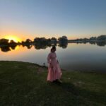 Mrunal Thakur Instagram - Sunsets state of Mind 🌅🦩 Bikaner-The Smart City