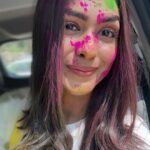 Mrunal Thakur Instagram - HAPPY HOLI 💕♥️💙💖💚💛🧡 #abhishek and @missblender missed you 🙄