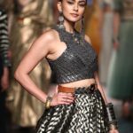 Mrunal Thakur Instagram – So happy to be back on the runway as @jjvalaya ‘s showstopper at the FDCI x Lakme Fashion Week. @lakmefashionwk 

Congratulations @jjvalaya on completing 30 years in the fashion industry 🎉 

@hoorvi.j.valaya you’re ❤️

@nitinsaini_hair 

@apalabysumitofficial 

@missblender @aashianahluwalia dream team❤️‍🔥❤️‍🔥❤️‍🔥