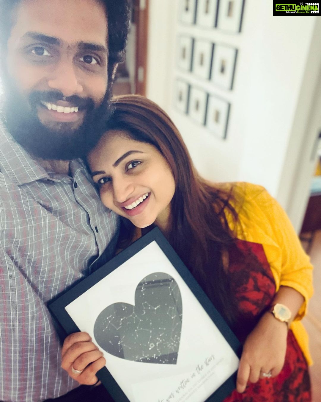 Nakshathra Nagesh Instagram - #itwaswritteninthestars 🧿 I am genuinely so glad that I found @writeyourstars right on time to gift Raghav something we will both cherish forever ❤️ swipe right to see the alignment of the stars above us the day we got married ❤️ thank you once again @writeyourstars for the super prompt response and delivery. Loved your service!