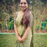 Nakshathra Nagesh Instagram - Saree @aatwos Blouse @abarnasundarramanclothing #beingsaraswathy #tamizhumsaraswathiyum