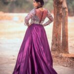 Nakshathra Nagesh Instagram – For #vijaytelevisionawards #prelude 🥳 
Wearing @studio149 
Hair @durga_hair_stylist 
Shot by my darling haraneyyyy @haran_official_ ❤️ 
#tamizhumsaraswathiyum #grateful
